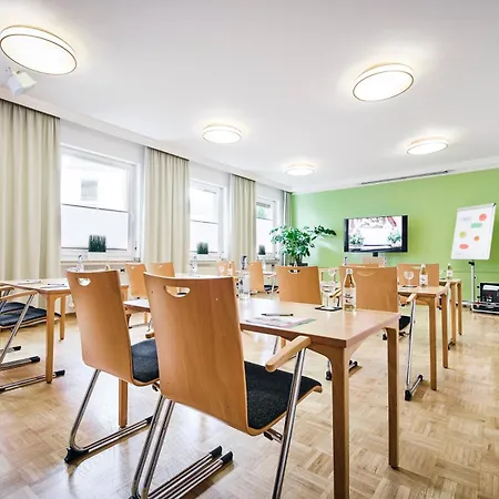 Hotel In Via 3*