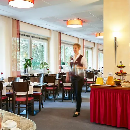 In Via 3* بادربورن