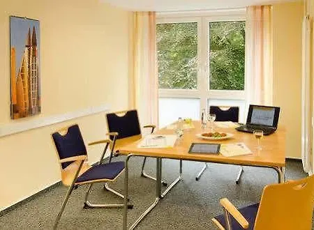 In Via بادربورن